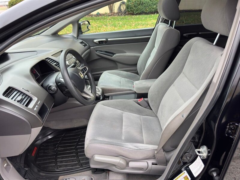 2011 Honda Civic EX - Photo 13 - Indianapolis, IN 46234