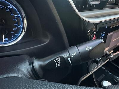 2017 Toyota Corolla LE   - Photo 20 - Indianapolis, IN 46234