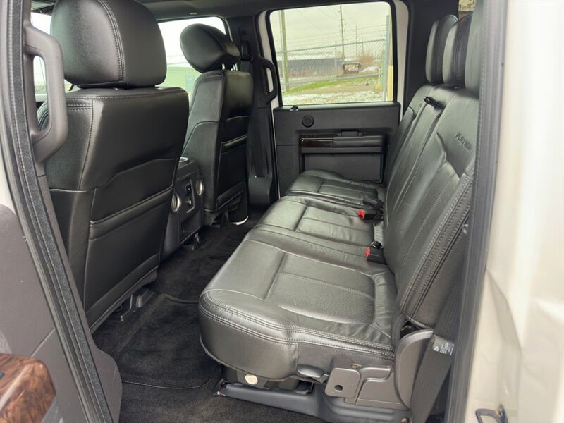 2016 Ford F-250 Platinum - Photo 11 - Indianapolis, IN 46234