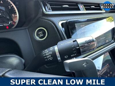 2022 Land Rover Range Rover Velar P250 R-Dynamic S   - Photo 24 - Indianapolis, IN 46234