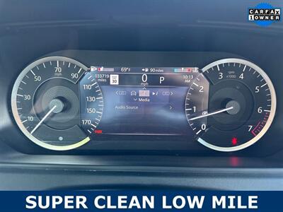 2022 Land Rover Range Rover Velar P250 R-Dynamic S   - Photo 22 - Indianapolis, IN 46234