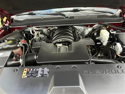 2017 Chevrolet Suburban Premier   - Photo 34 - Indianapolis, IN 46234