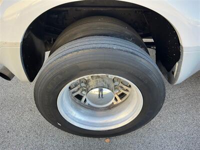 2005 Ford F-350 Lariat DRW   - Photo 31 - Indianapolis, IN 46234