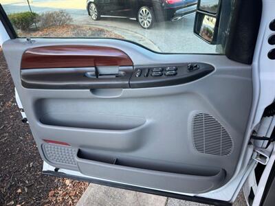 2005 Ford F-350 Lariat DRW   - Photo 24 - Indianapolis, IN 46234