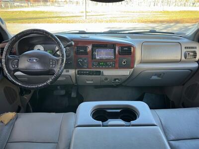 2005 Ford F-350 Lariat DRW   - Photo 8 - Indianapolis, IN 46234