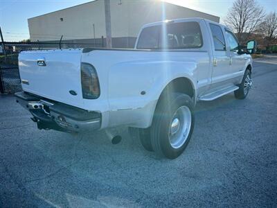 2005 Ford F-350 Lariat DRW   - Photo 4 - Indianapolis, IN 46234