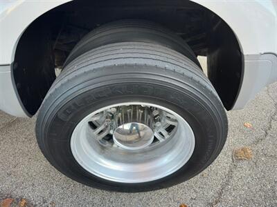 2005 Ford F-350 Lariat DRW   - Photo 30 - Indianapolis, IN 46234