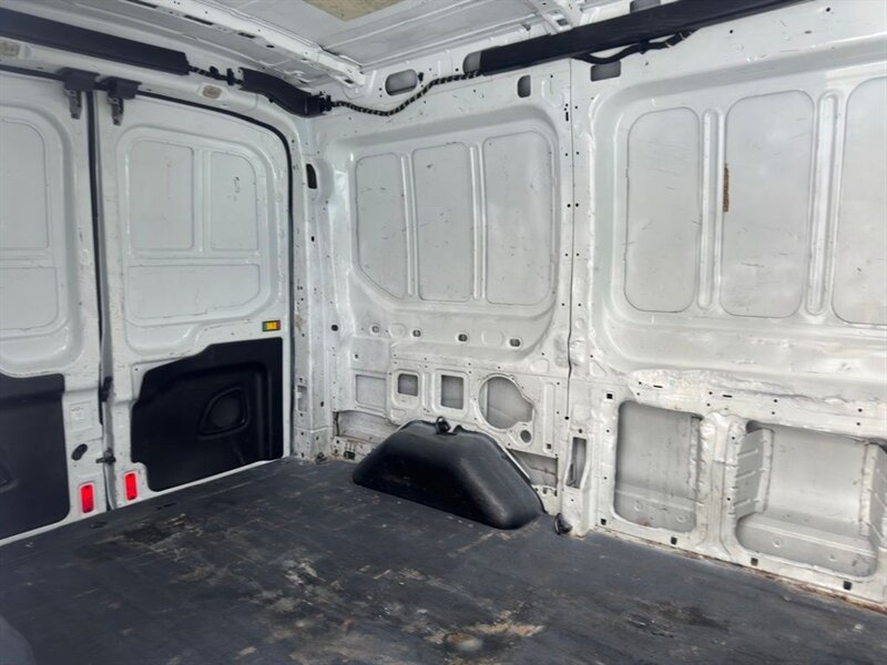 2017 Ford Transit - Photo 15 - Indianapolis, IN 46234