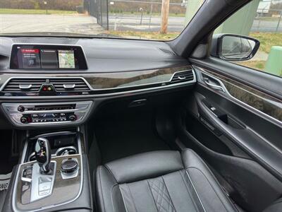 2018 BMW 750i xDrive   - Photo 9 - Indianapolis, IN 46234