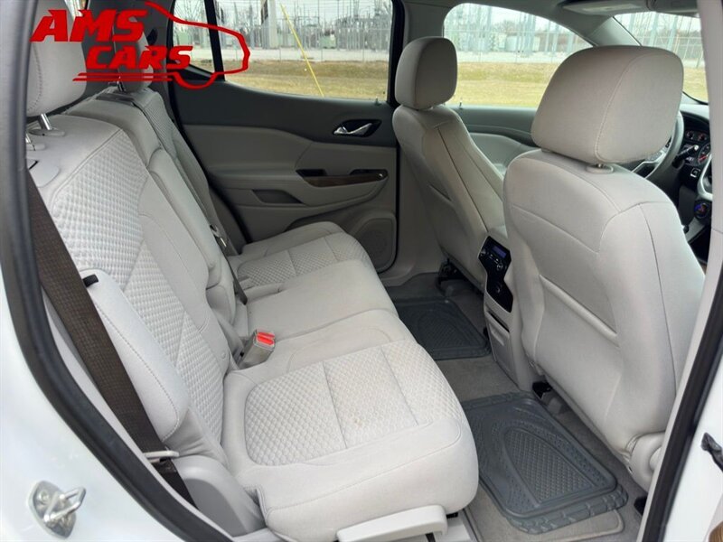 2019 GMC Acadia SLE-1 - Photo 15 - Indianapolis, IN 46234