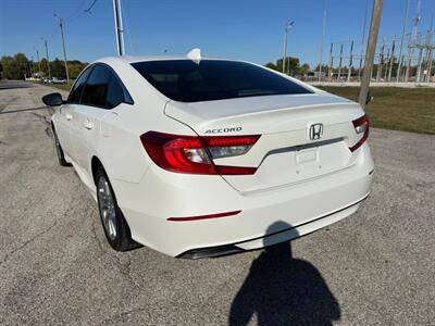 2018 Honda Accord LX   - Photo 6 - Indianapolis, IN 46234