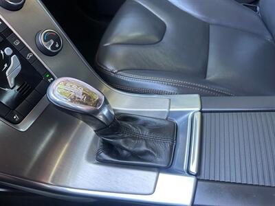 2013 Volvo XC60 3.2   - Photo 32 - Indianapolis, IN 46234