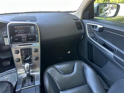 2013 Volvo XC60 3.2   - Photo 9 - Indianapolis, IN 46234