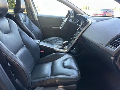 2013 Volvo XC60 3.2   - Photo 18 - Indianapolis, IN 46234