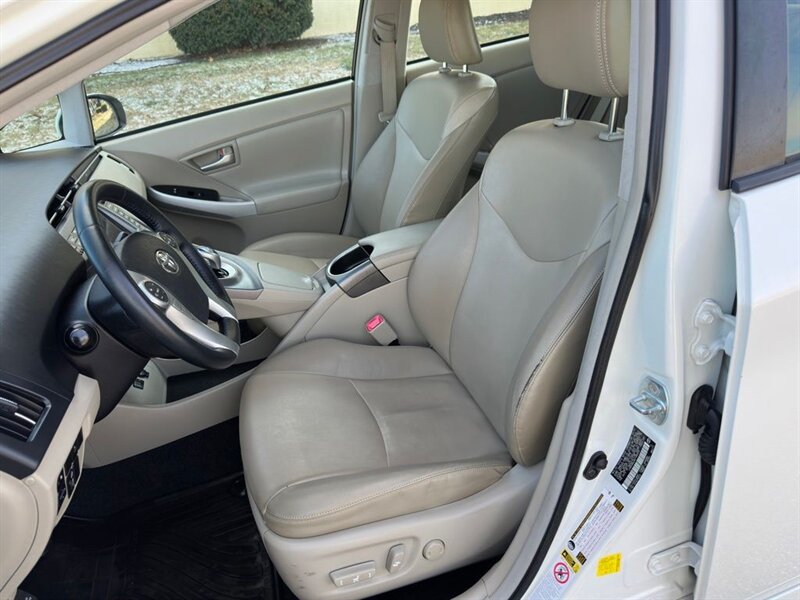 2012 Toyota Prius Four - Photo 11 - Indianapolis, IN 46234