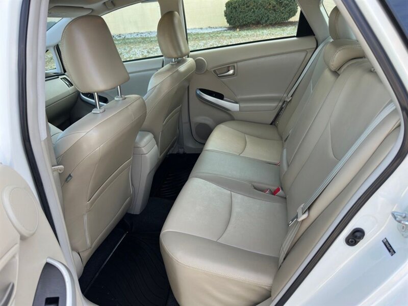 2012 Toyota Prius Four - Photo 12 - Indianapolis, IN 46234