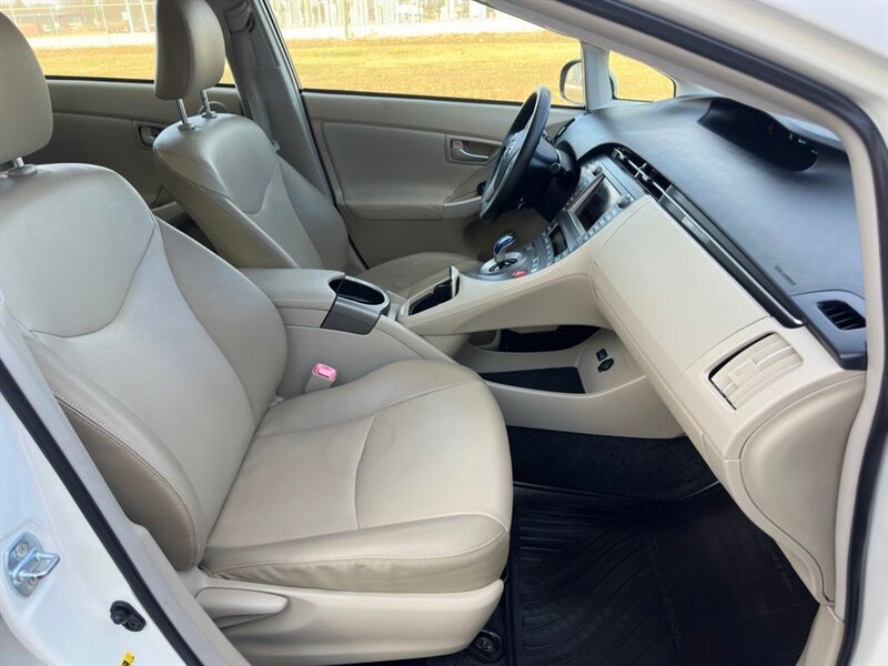 2012 Toyota Prius Four - Photo 15 - Indianapolis, IN 46234