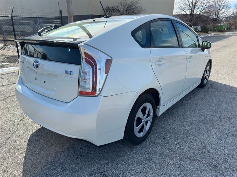 2012 Toyota Prius Four - Photo 5 - Indianapolis, IN 46234