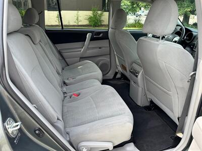 2013 Toyota Highlander Base Plus V6 - Photo 17 - Indianapolis, IN 46234