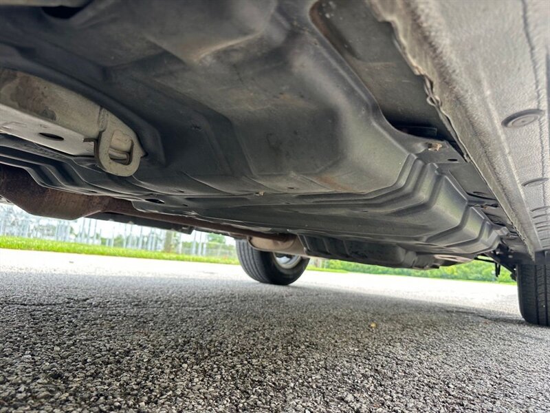 2013 Toyota Highlander Base Plus V6 - Photo 37 - Indianapolis, IN 46234