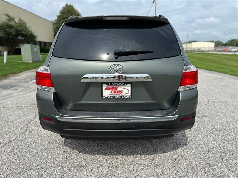 2013 Toyota Highlander Base Plus V6 - Photo 5 - Indianapolis, IN 46234