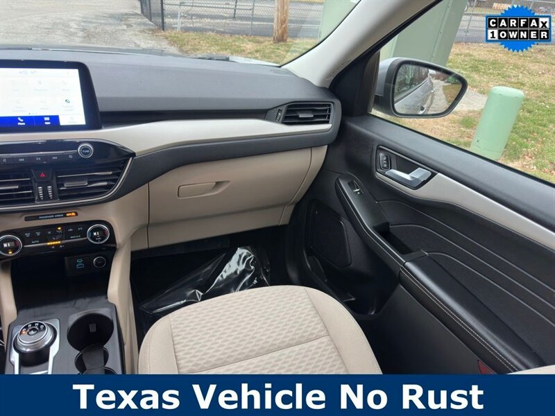 2021 Ford Escape Hybrid SE - Photo 17 - Indianapolis, IN 46234