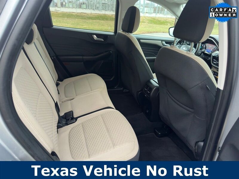 2021 Ford Escape Hybrid SE - Photo 18 - Indianapolis, IN 46234