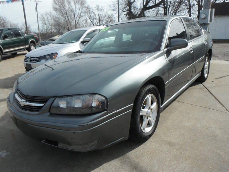 2005 Chevrolet Impala LS  