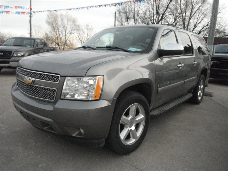 2007 Chevrolet Suburban LTZ  