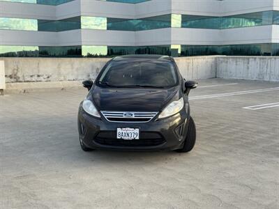 2013 Ford Fiesta SE   - Photo 1 - Long Beach, CA 90807