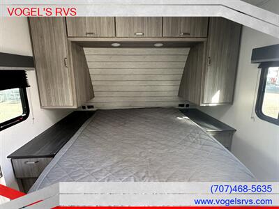 2022 KEYSTONE 282QBWE PASSPORT SL *PRE-OWNED* - Photo 5 - Ukiah, CA 95482