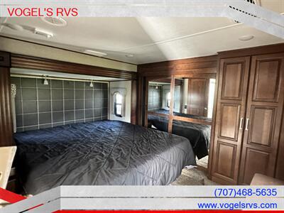 2018 KEYSTONE 3300GR ALPINE *PRE-OWNED* - Photo 12 - Ukiah, CA 95482