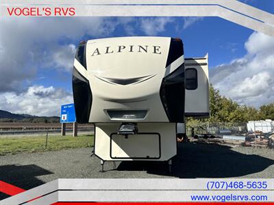 2018 KEYSTONE 3300GR ALPINE *PRE-OWNED* - Photo 2 - Ukiah, CA 95482