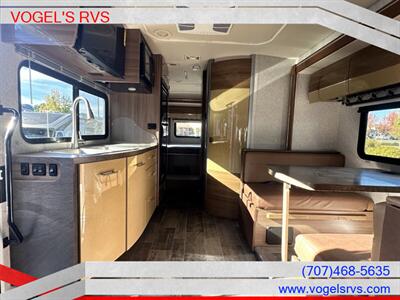 2018 WINNEBAGO 24G VIEW *PRE-OWNED*   - Photo 6 - Ukiah, CA 95482