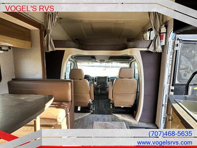 2018 WINNEBAGO 24G VIEW *PRE-OWNED*   - Photo 5 - Ukiah, CA 95482