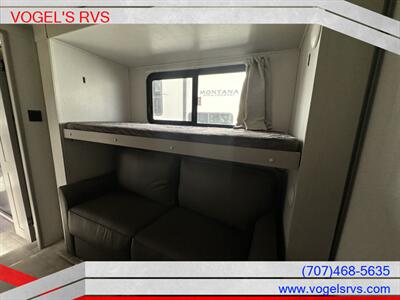 2022 PALOMINO 379MBC COLUMBUS C-SERIES *PRE-OWNED* - Photo 10 - Ukiah, CA 95482