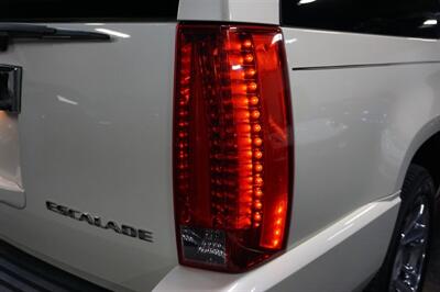 2014 Cadillac Escalade ESV Platinum   - Photo 80 - Los Angeles, CA 90025